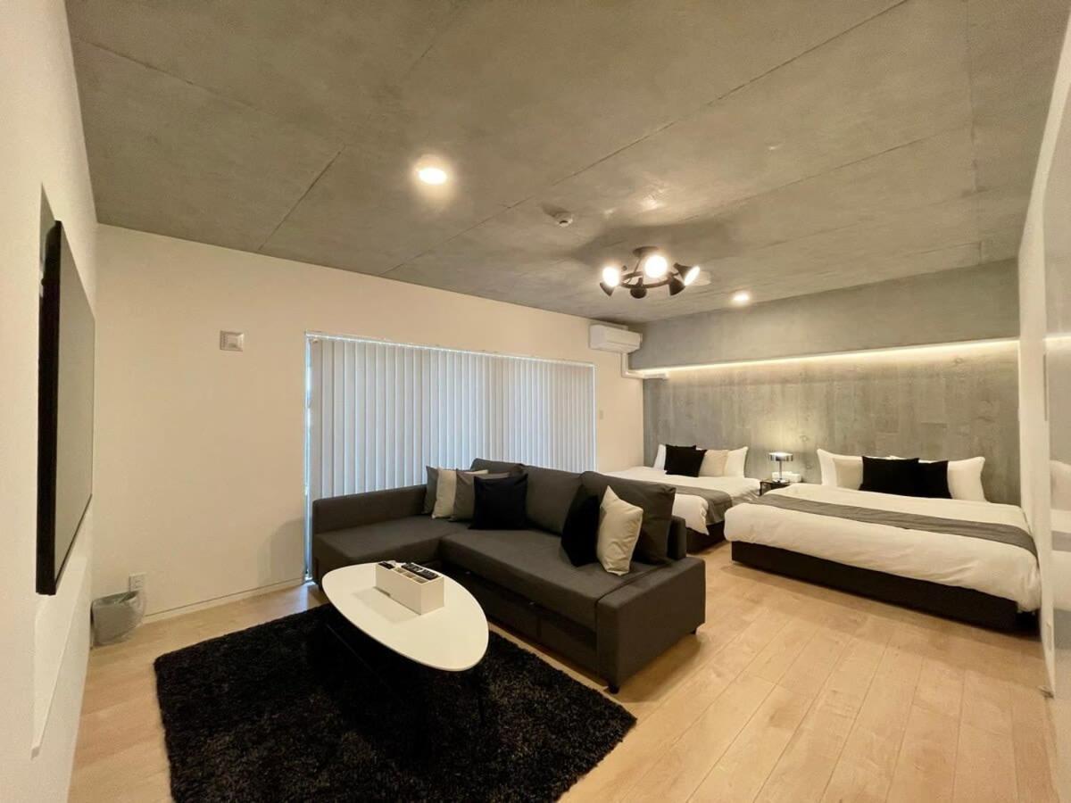 Bhotel Nekoyard - Scenic Penthouse Studio With Jacuzzi & Spacious Terrace ฮิโรชิม่า ภายนอก รูปภาพ